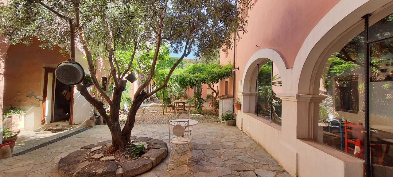 Casa Camboni-Dimora Storica Bed & Breakfast 산 비토 외부 사진