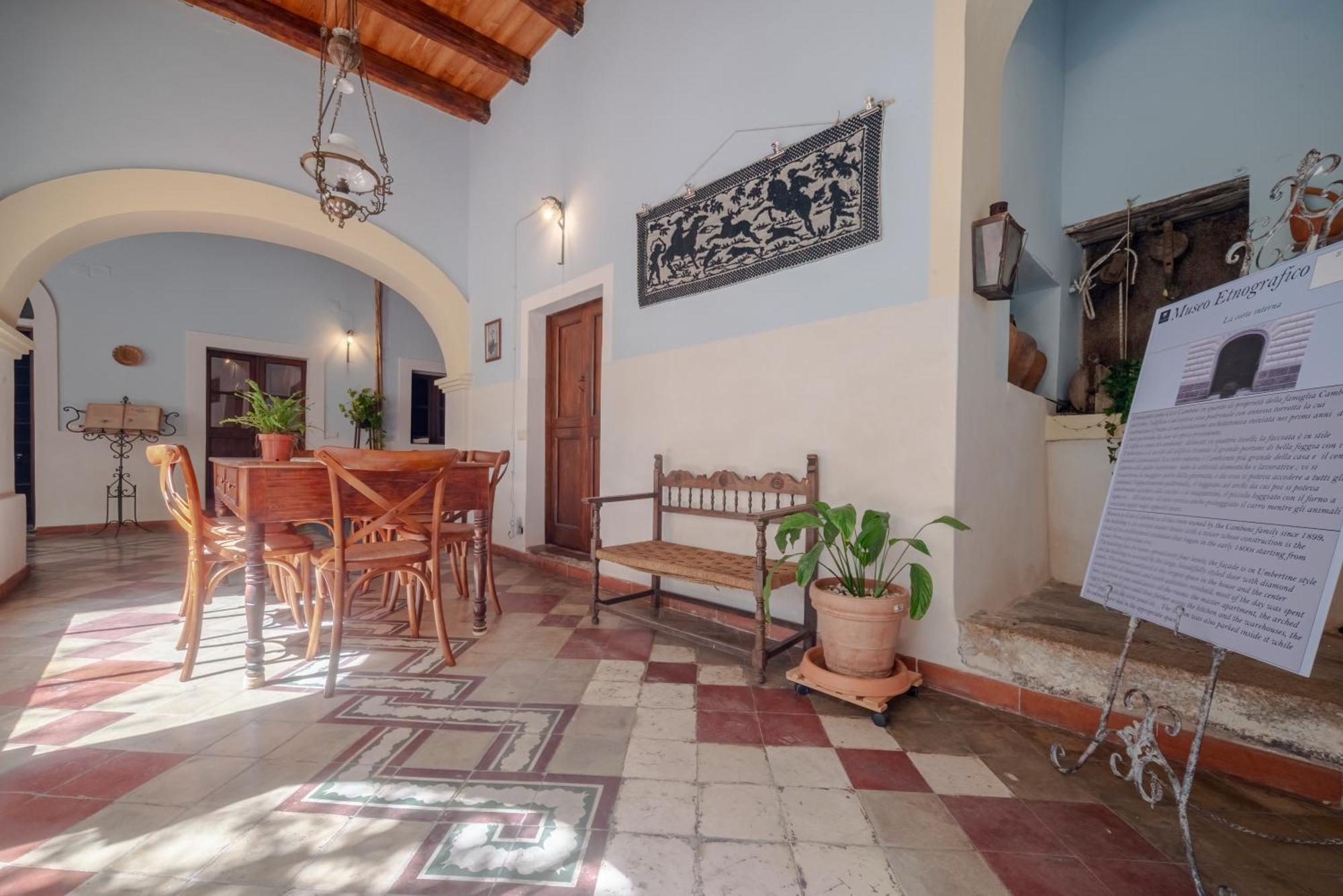 Casa Camboni-Dimora Storica Bed & Breakfast 산 비토 외부 사진